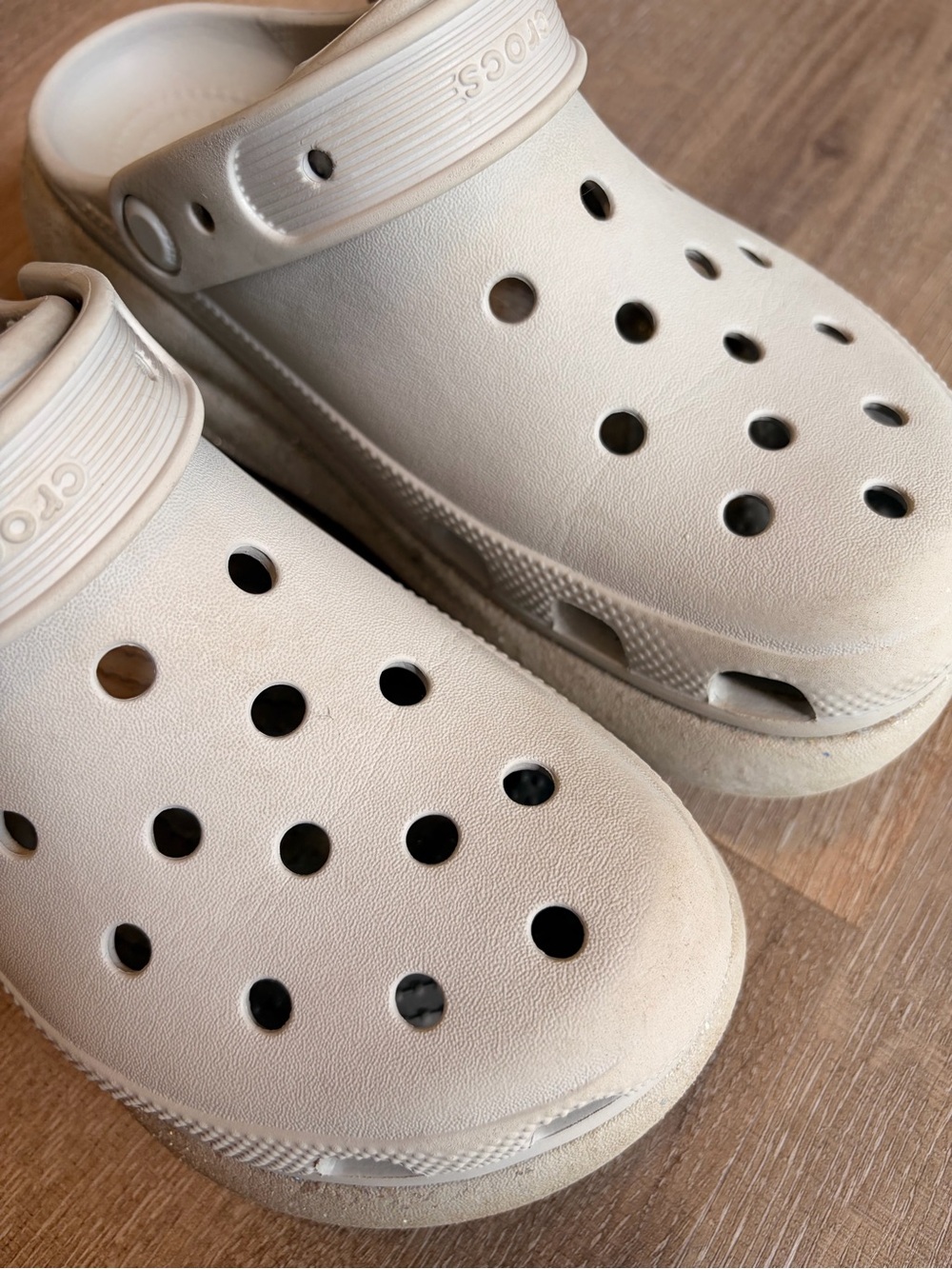 Crocs Grey Glitter Platform Clogs Shoes W6 Chunky Platform - Picture 5 of 5